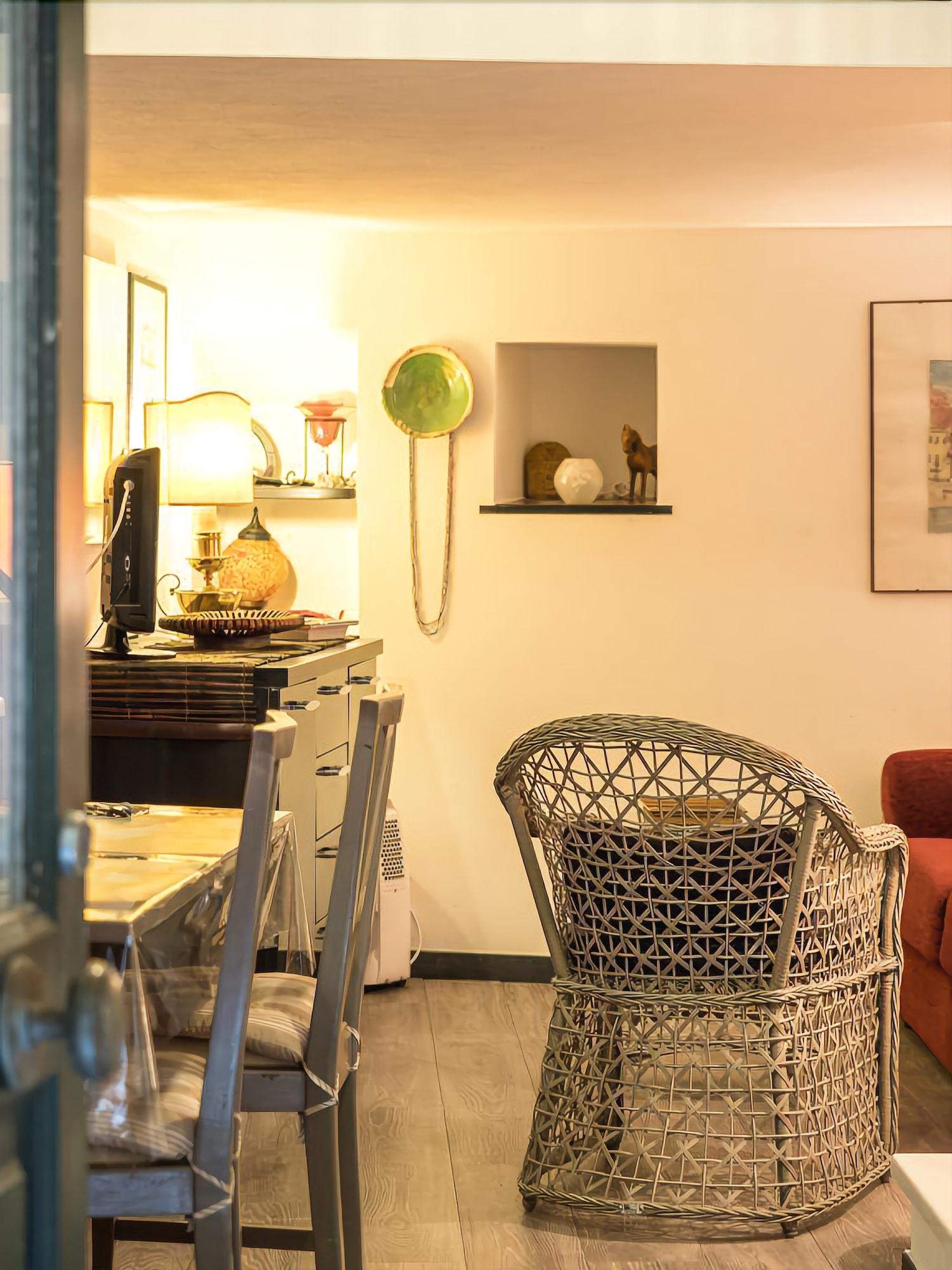 Petrella'S Point Studio With Ac Вернаца Екстериор снимка