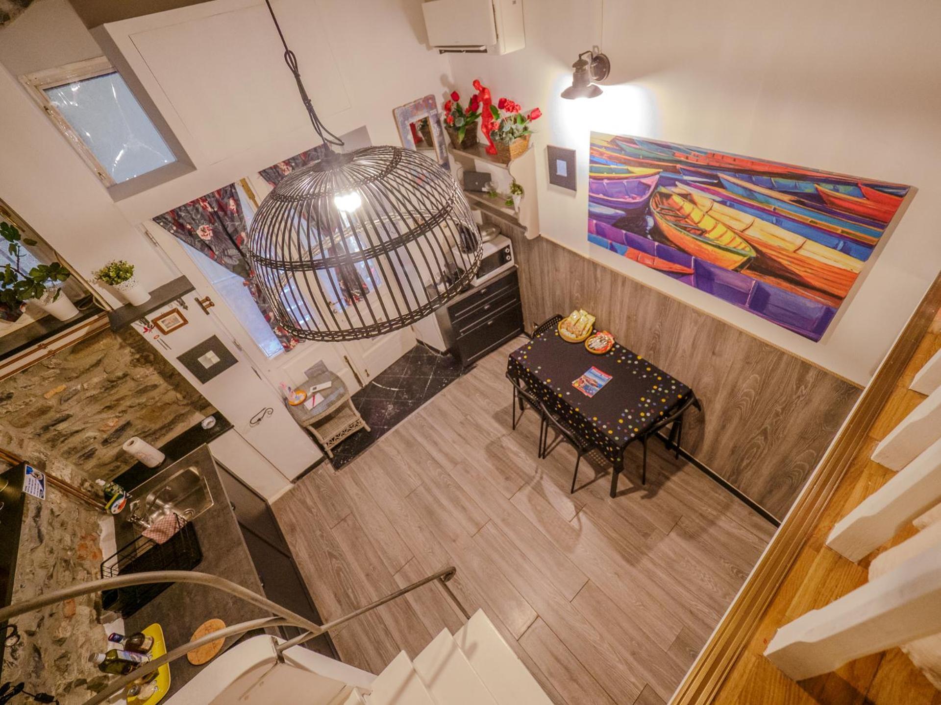 Petrella'S Point Studio With Ac Вернаца Екстериор снимка